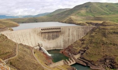 La société chinoise CGGC s'engage dans le développement durable en utilisant du ciment "Made in Niger" pour la construction du Barrage Hydro-électrique de Kandadji