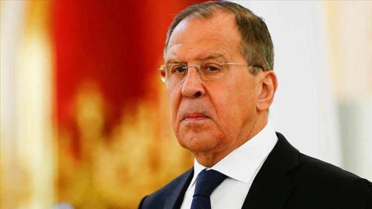 Sergei Lavrov met en garde Kyiv: soit vous suivez nos propositions, soit l'armée russe décidera de l'issue de la situation