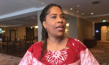 L'Afrique se libère : le retrait des troupes françaises salué par Nathalie Yamb