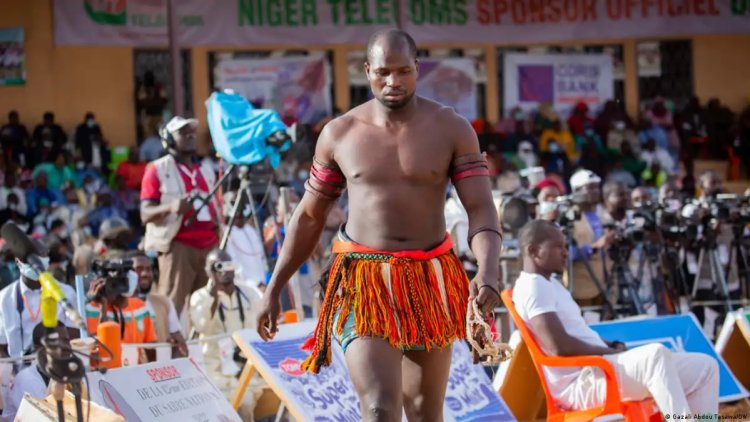 Coupe du Ministre des Sports à Dosso: Issaka Issaka, Un Champion à l'Honneur dans l'Arène Nigérienne