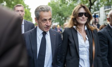 Affaire Kadhafi : Carla Bruni au Cœur des Révélations sur les Accusations Contre Sarkozy
